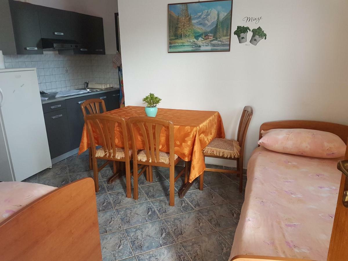 Apartman Edin Umag Exterior foto